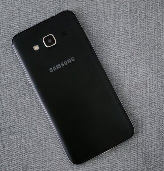 Samsung Galaxy J3(6) 4G - 2