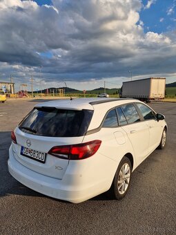 Opel Astra Sports Tourer 1.2 Turbo, 96 kW, 2020 – výborná vý - 2