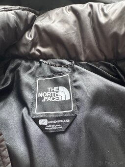 Damska zimná bunda značky The North face - 2
