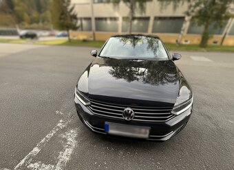 VW Passat (2015) 2.0 TDI DSG SEDAN Comfortline - 2
