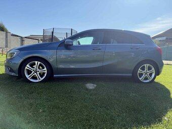 Mercedes-Benz A180 - 2