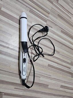 Zehlicka na vlasy - 2