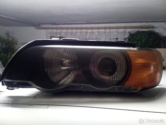 Predám predné svetlá BMW X5 E53 - 2