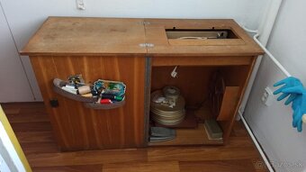 Šijací stroj Lúčnik - 2