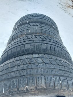 Predam zimne pneumatiky 195/65r15 - 2