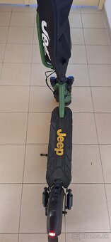 Elektrická kolobežka JEEP. - 2
