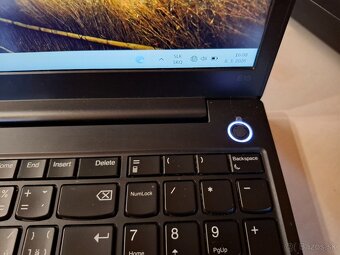 Notebook Lenovo ThinkPad E15, Intel Core i5-10210U, 8GB RAM, - 2