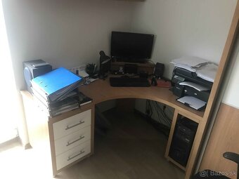 Skriňa + rohový stôl - 2