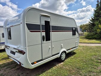 Nový karavan Hobby De Luxe 400 SFe,model 2027 - 2