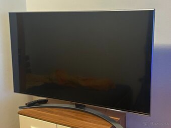 50" LG TV - 2