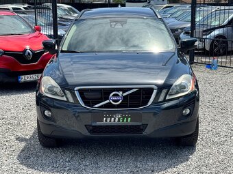 Volvo XC60 2.4D Momentum Geartronic - 2