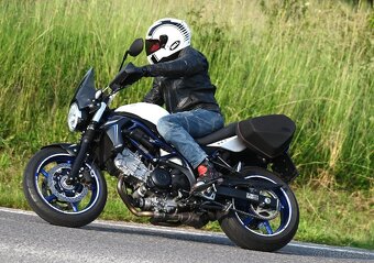 Suzuki SV 650 Scrambler - 2