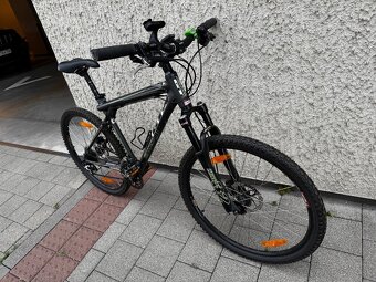 Predám horský bicykel GT Avalanche veľ.M - 2