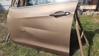 HYUNDAI i30 Dvere L.P. - 2