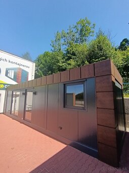 Celoročný obytný mobilný kontajner 10 m × 3 m – IHNEĎ K ODBE - 2