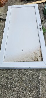 Nove vchodove plastove dvere so zarubnou. 90cm - 2