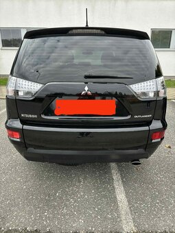 Predám Mitsubishi Outlander 2.0 benzín manual - 2