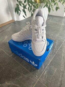 Adidas Rivalry Low White veľkosť 42 - 2