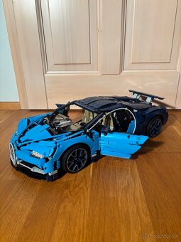 Lego 42083 - Bugatti Chiron (krabica + návod) - 2