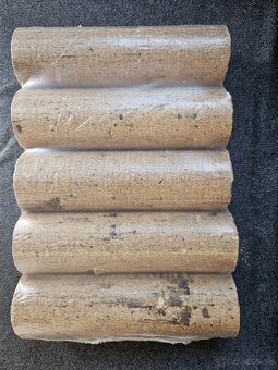 Drevené brikety - 2