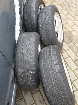 Predám Zimné kolesá na Fabiu r14 - 2