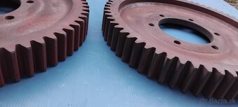 Zetor 25/50 ozubene kola - 2