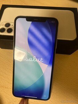 iPhone 11 Pro Max – 256 GB - 2