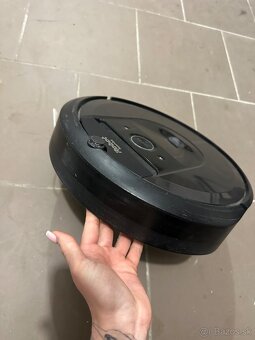 Robotický vysávač iRobot i7+ V ZÁRUKE - 2