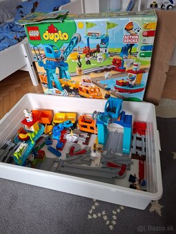 NAKLADNY VLAK LEGO 10875 - 2