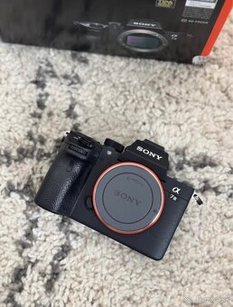 Sony A7iii - 2