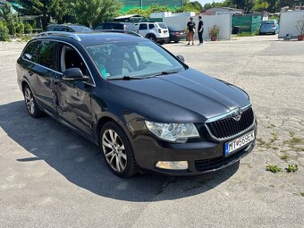 Skoda Superb combi 2.0tdi - 2