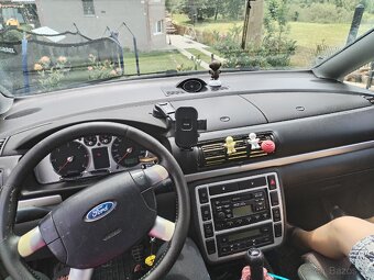 Ford galaxi - 2