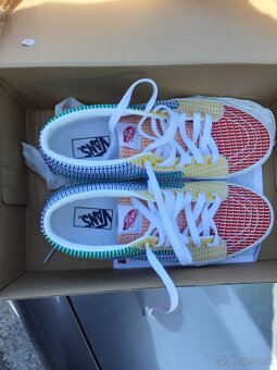 Vans - 2