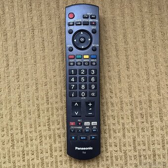 Predám plazmový TV Panasonic TX-P50G20ES - 2