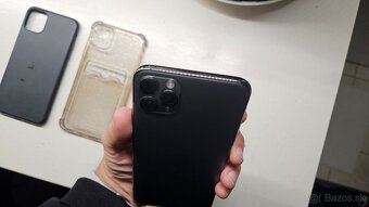 Apple iPhone 11 Pro Max 256GB - 2