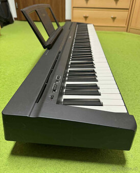 Digitálny klavír Yamaha P-35B - 2