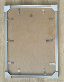 Predám hlinnikový rám + lepidlo na puzzle - 2