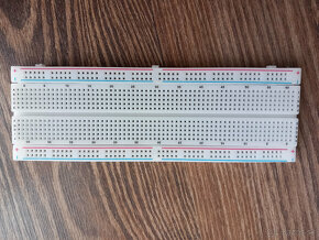 Kontaktné pole, prepojovacie vodiče. - 2