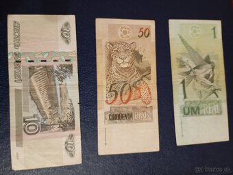 Hodnotné mince a bankovky. - 2