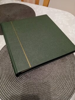 Známky Taliansko v albume - 2