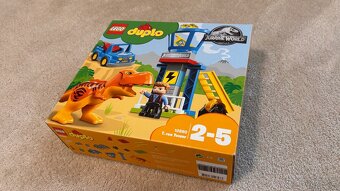 Lego Duplo 10880 Jurrasic World T-rex tower - 2