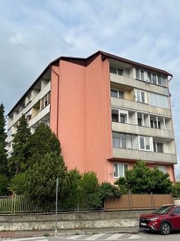 Predaj 3 izb. bytu s tromi balkónmi - 2