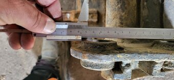 Lyžice na bagrik - 2