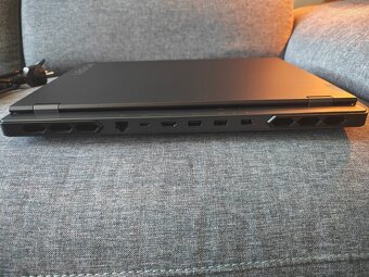 Lenovo Legion Pro 7 RTX 4070 - 2
