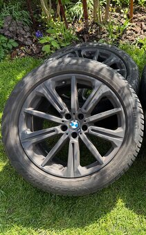 BMW X5 M50d – 20" M disky Style 469M - 2