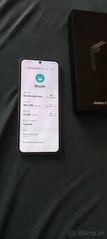 Samsung Galaxy z Flip 6 512gb dual sim mesačný - 2