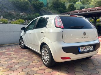 Predám Fiat Punto Rv 2011 , 1.majitel - 2