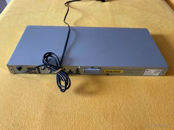 Predam DVD prehravac LG - 2