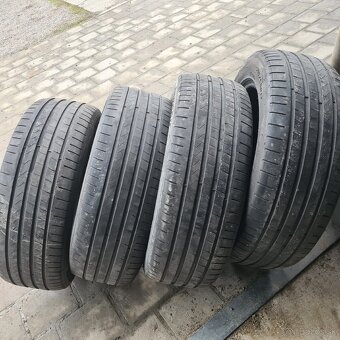 Hankook 215 55 R17 94w - 2