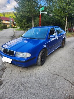 Octavia 1.6 74kw - 2